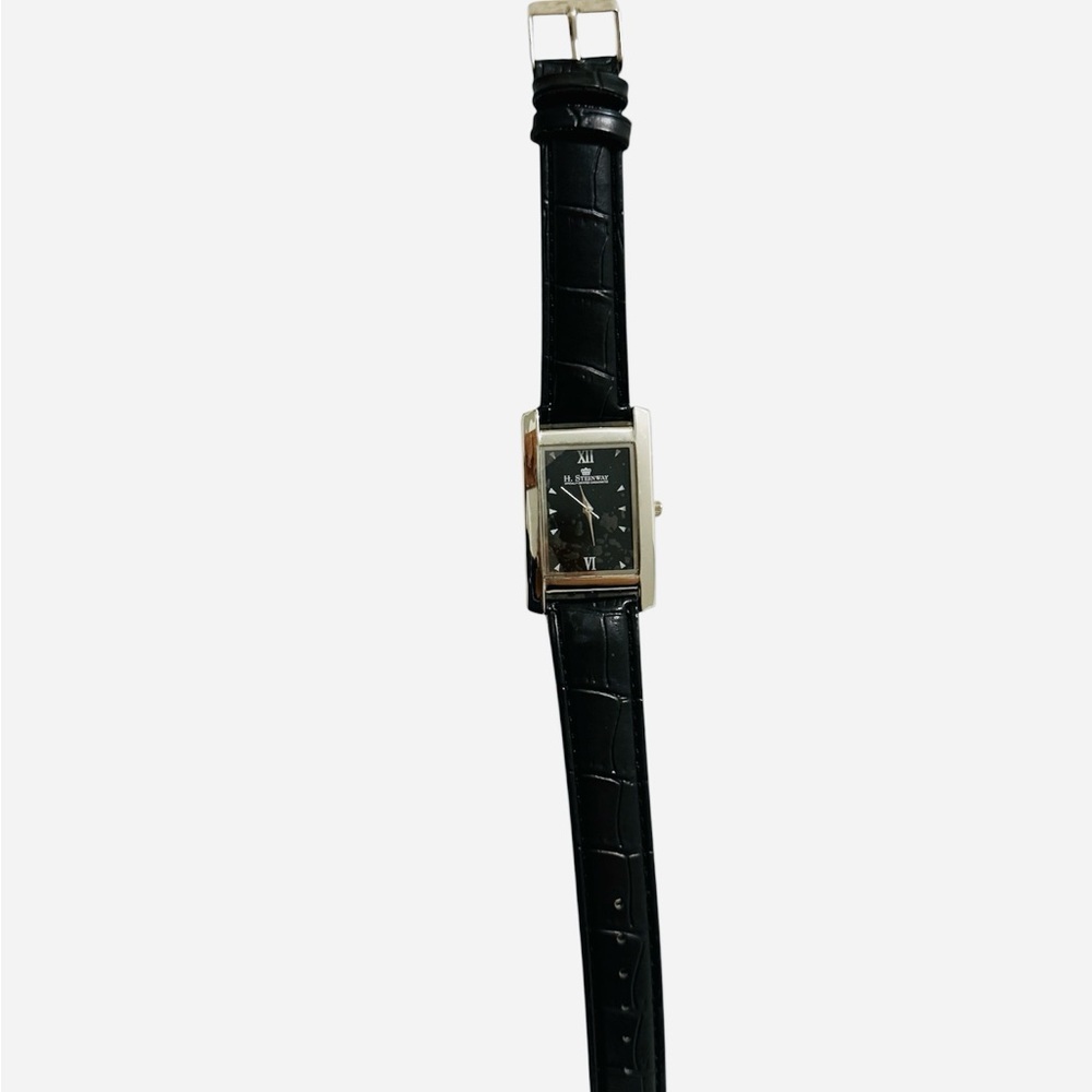 H. Steinway Rectangular Men’s Quartz Watch – Sealed Glass – Tested and working - Picture 4 of 10